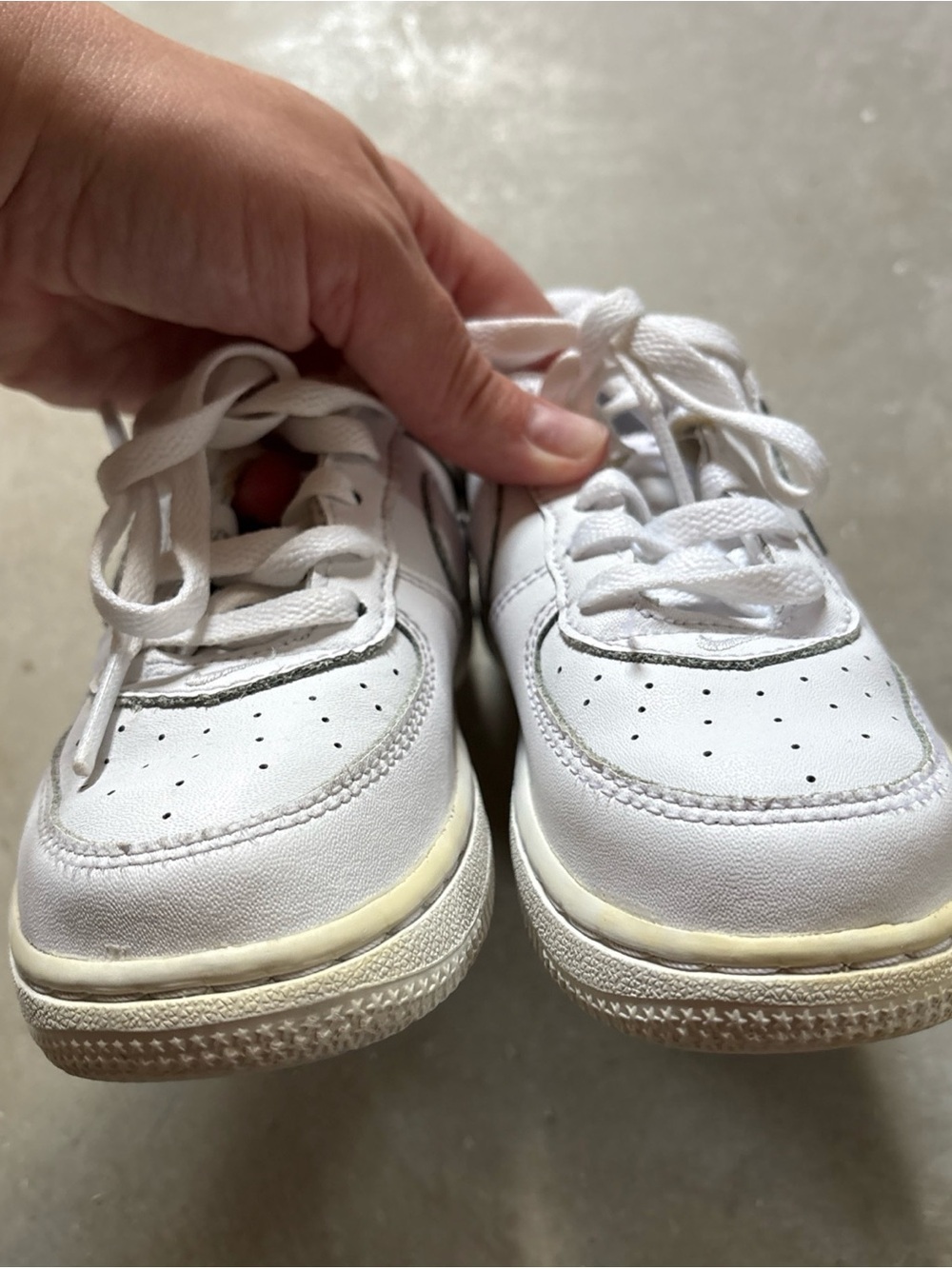 Nike Toddler 9c White Air Force’s - Picture 6 of 7